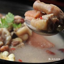 洪湖蓮藕最新批發(fā)價新鮮到貨，火熱搶購中！