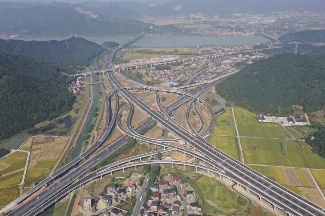 廣大復線啟程，自然美景的治愈之旅探索最新動態(tài)